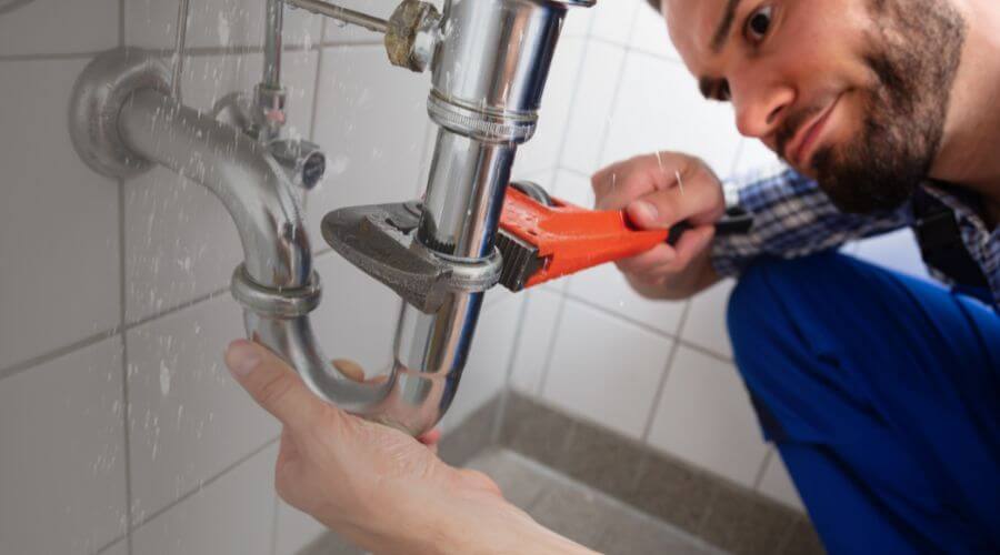 Professional same day plumber services in Whiteland, IN